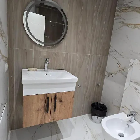 Apartament Tirent Apartments-one Bedroom Porcelan *